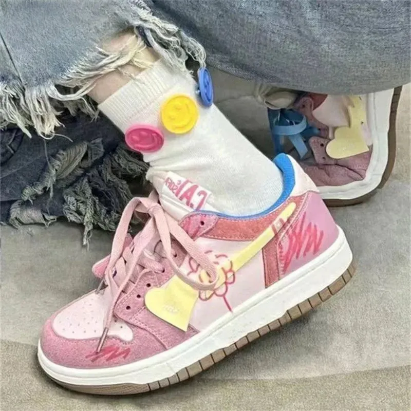 ADVBRIDGE  -  Flower Graffiti Womens Casual Shoes Versatile Ins Style Lace Up Skateboard Shoes Round Toe Wear Resistant Womens Sneakers