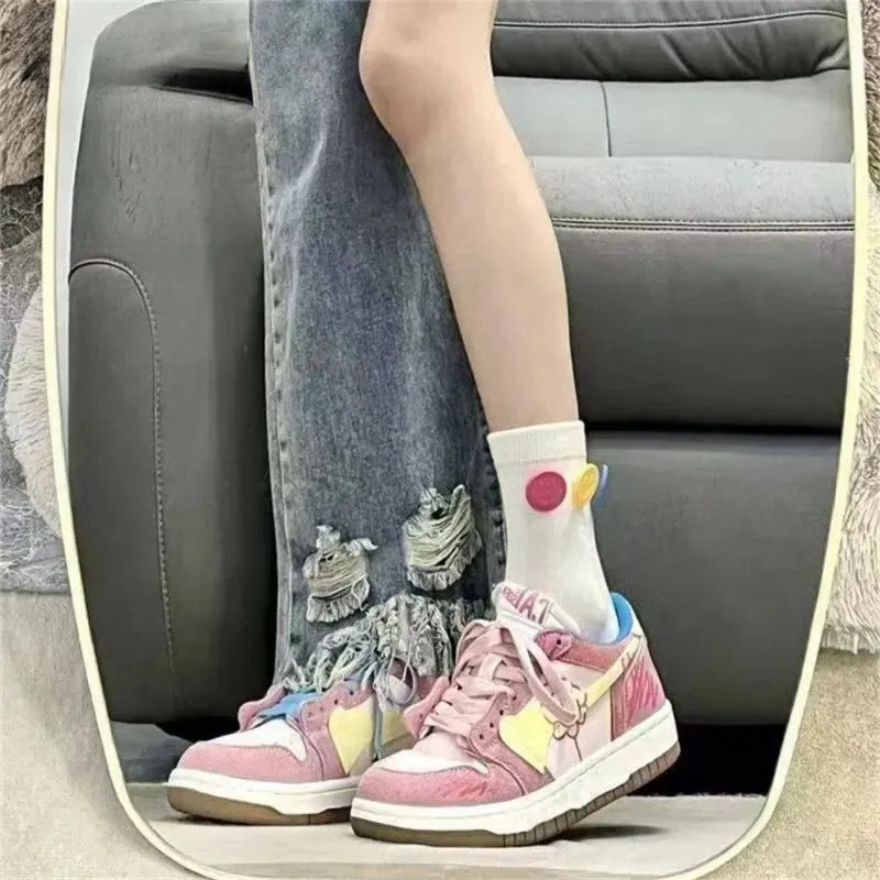 ADVBRIDGE  -  Flower Graffiti Womens Casual Shoes Versatile Ins Style Lace Up Skateboard Shoes Round Toe Wear Resistant Womens Sneakers