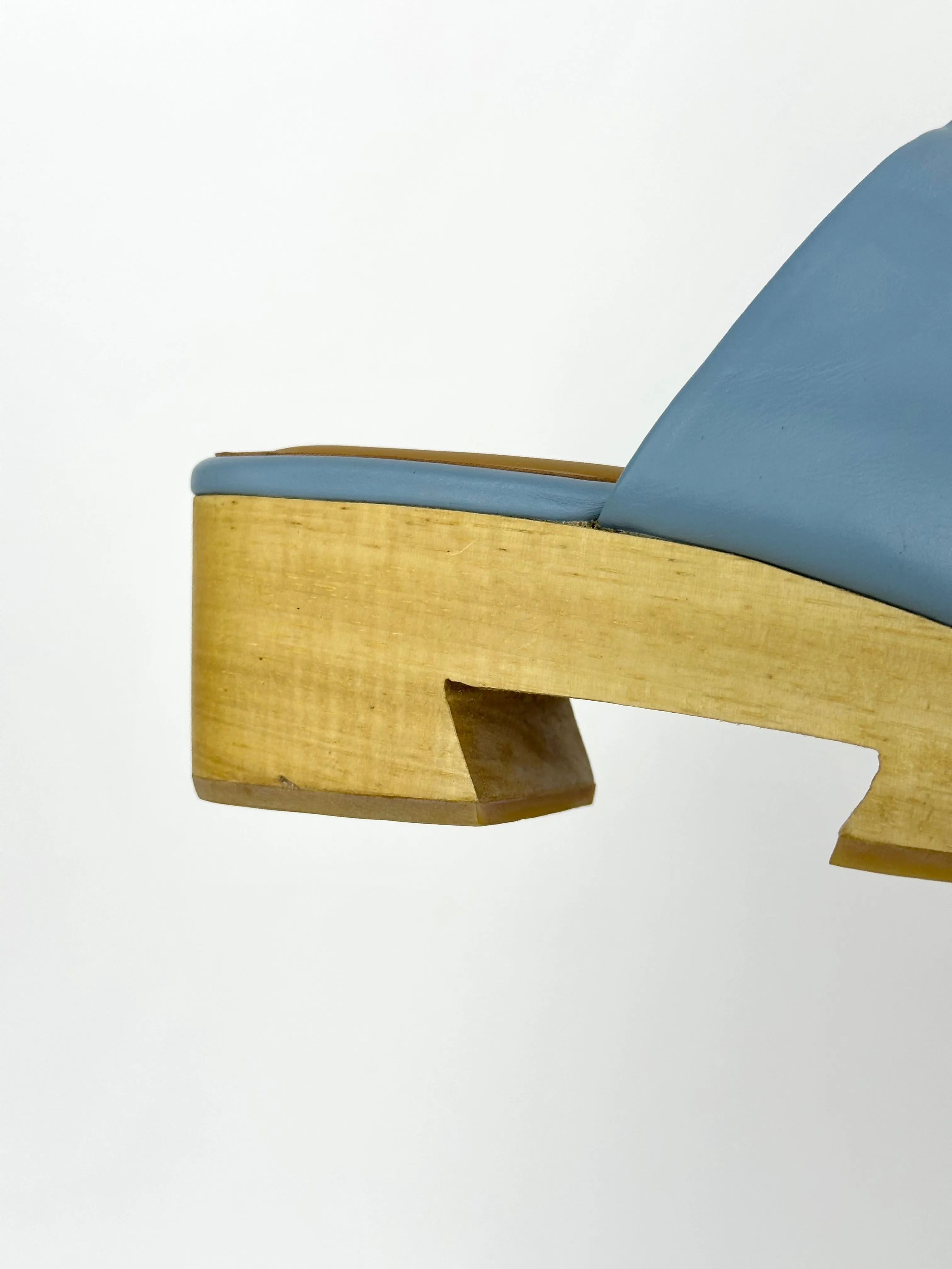 Beklina Tètoun Sky Clog
