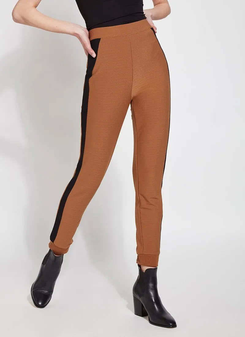 CLAUDIA JOGGER