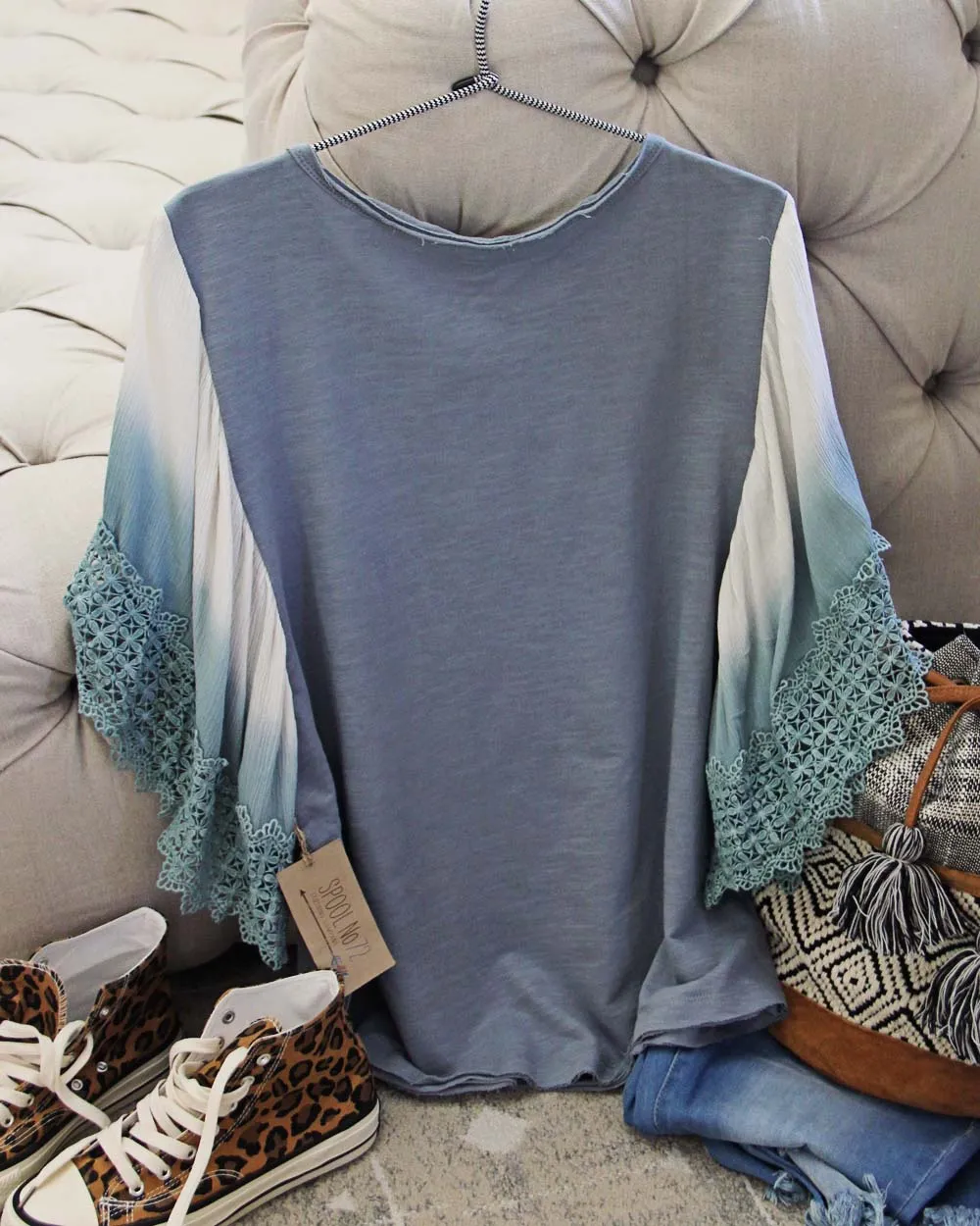 Faded Dunes Tee in Sky