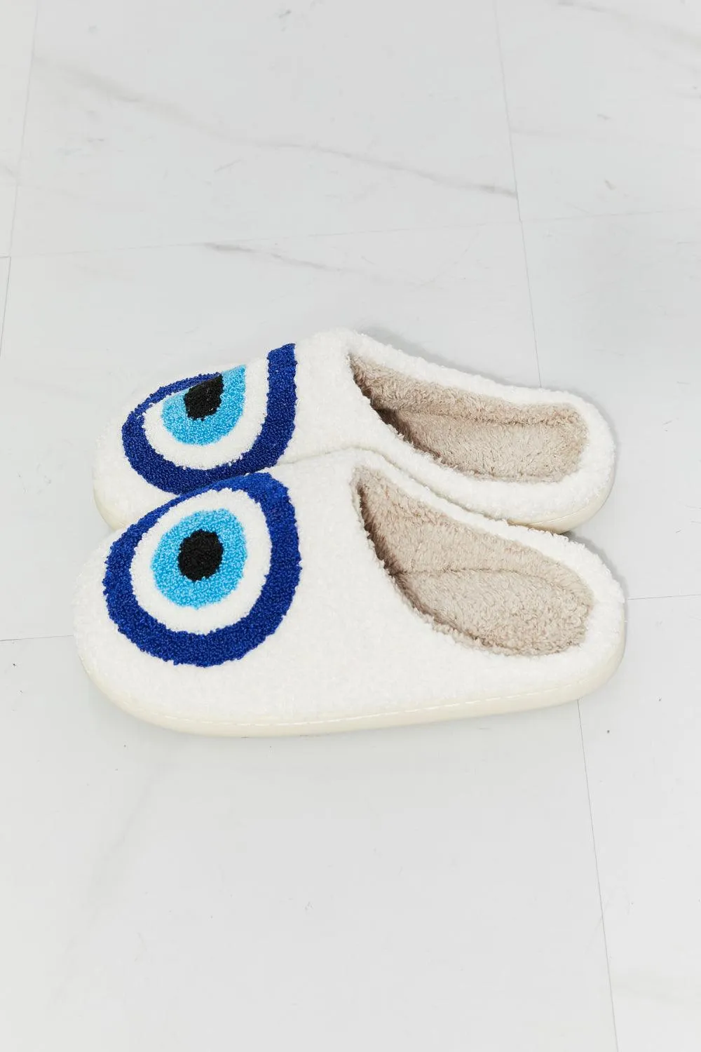 Hazel Blues® | Eye Plush Slipper