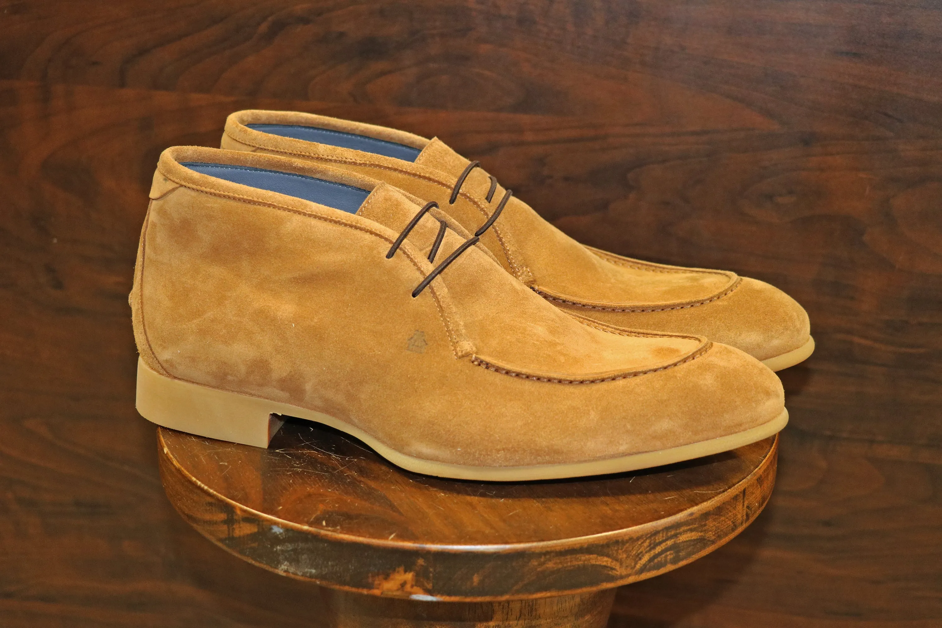 Ischia Chukka Boot in Velour Tobacco
