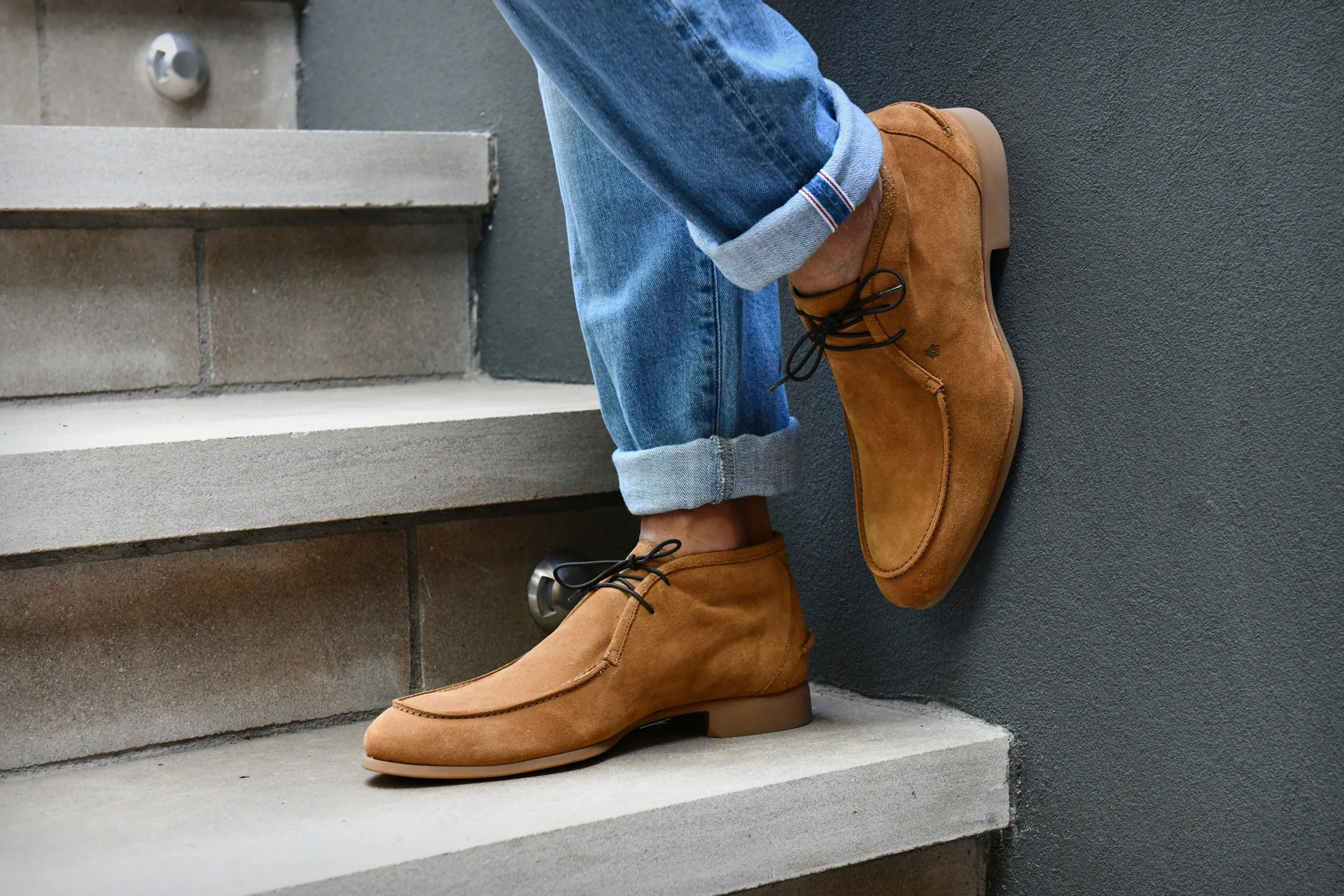 Ischia Chukka Boot in Velour Tobacco