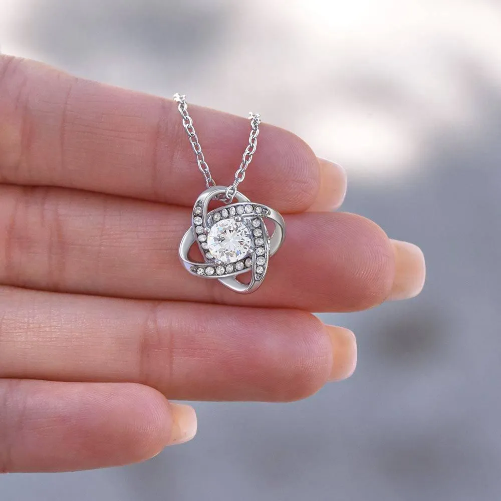 Love Ya Mom Happy Birthday Alluring Beauty Necklace