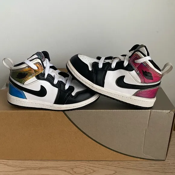 Nike Jordan 1 Mid SE ‘Heat Reactive’ Toddler Sneakers - SZ 8 C