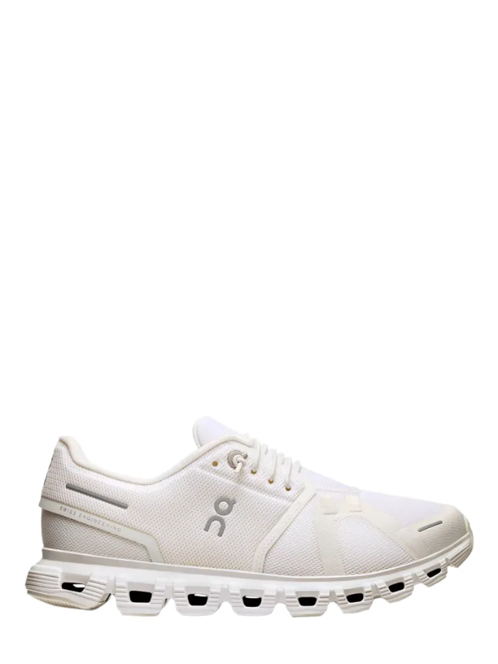 On Running Women's Cloud 6 Sneaker in White/White