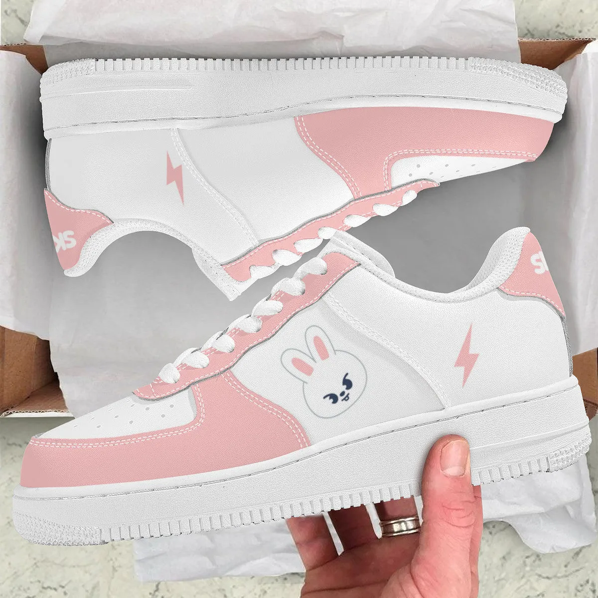 SKZOO  Leebit Low Top Sneakers: Stray Kids Lee Know Shoes