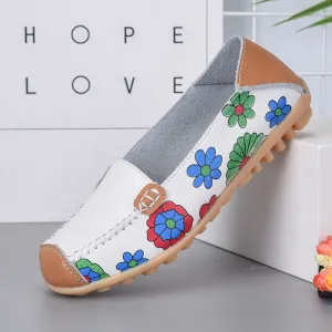 Spring and Autumn Women's Shoes Flat with Peas Shoes Mother Shoes Leather Printed Shoes Lazy Shoes