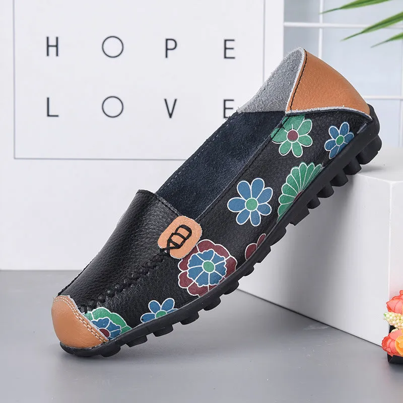 Spring and Autumn Women's Shoes Flat with Peas Shoes Mother Shoes Leather Printed Shoes Lazy Shoes
