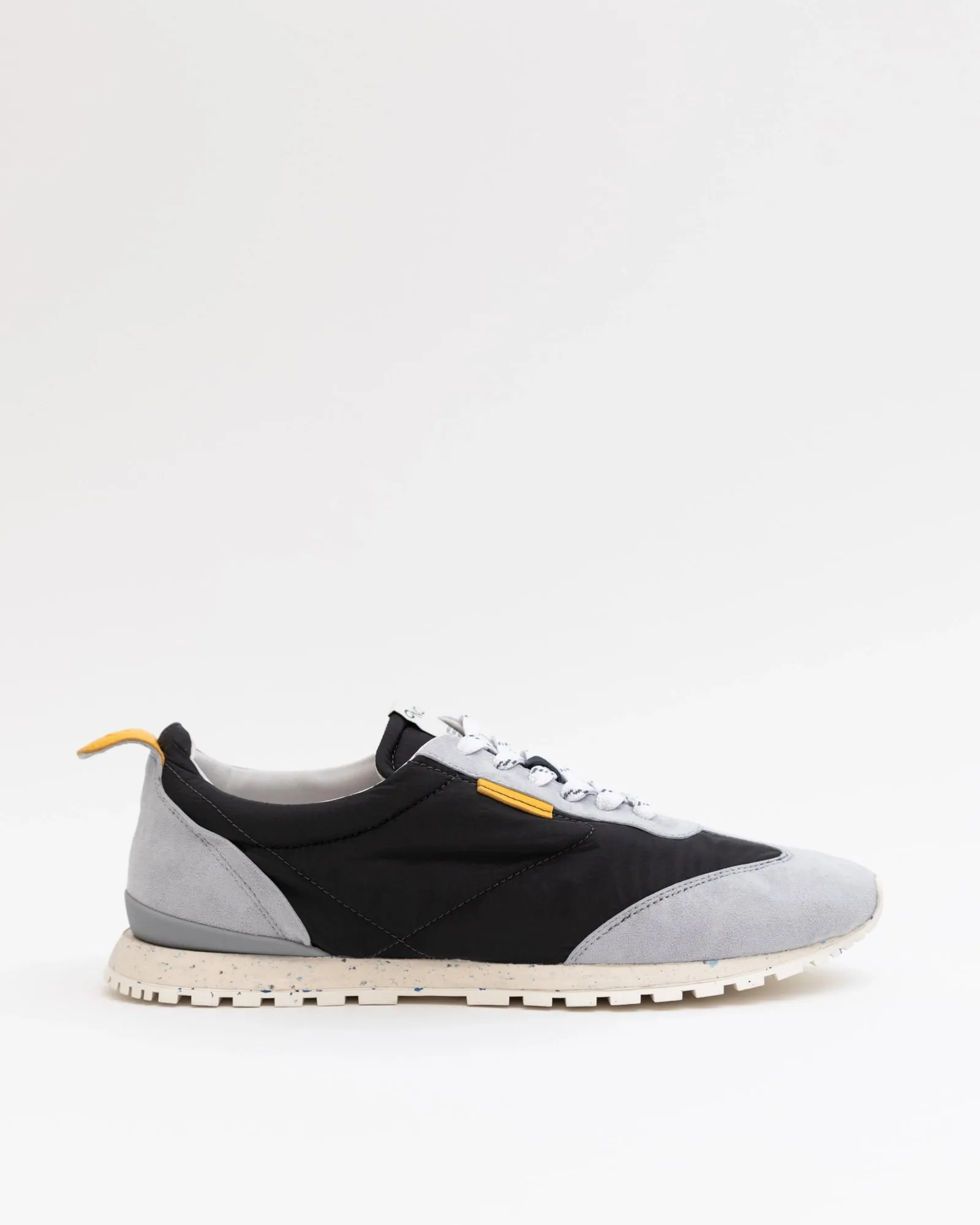 Tokyo Men's Sneaker