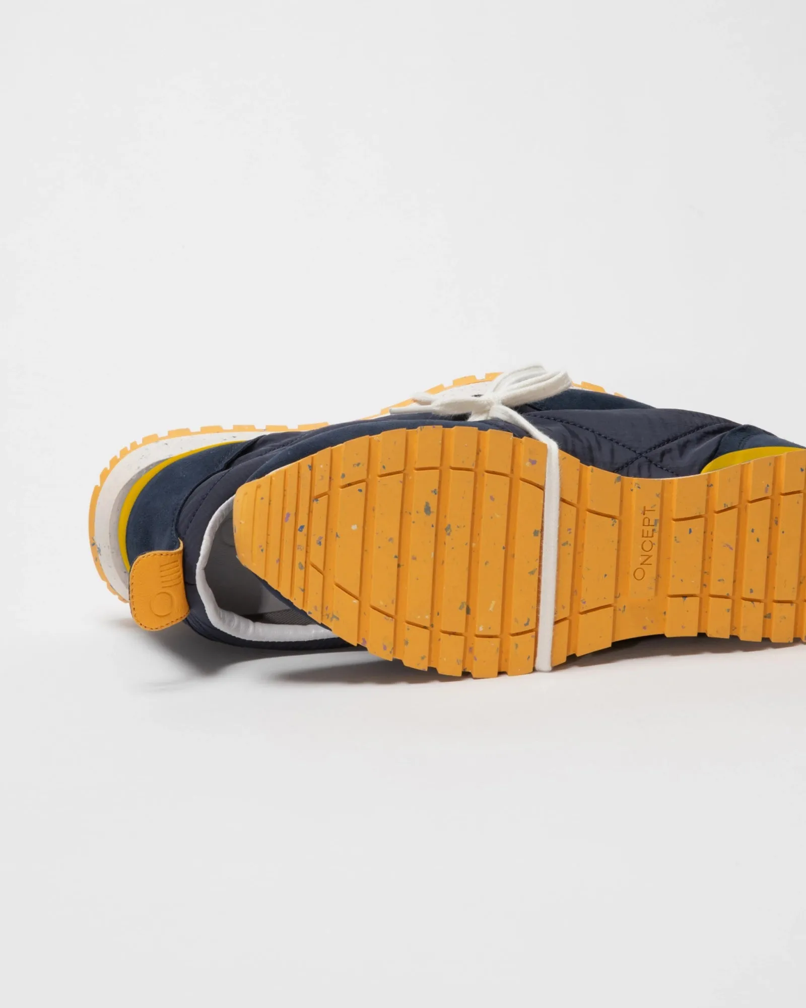 Tokyo Men's Sneaker