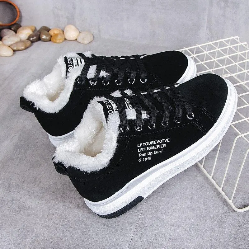 Winter trainers - lace-ups for women with shearling