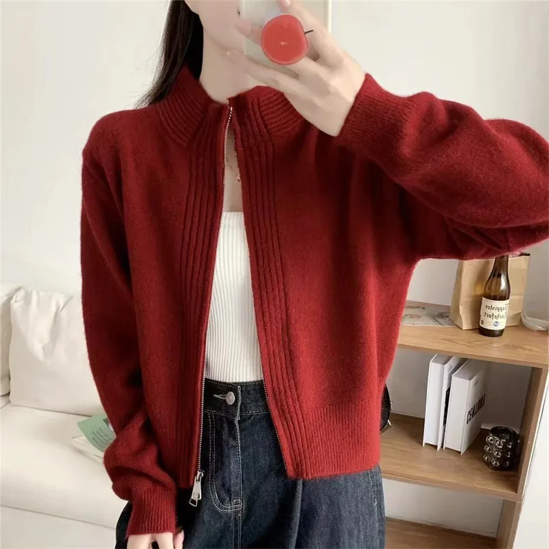 XIEYINSHE Autumn and winter new knitted jacket Korean lazy style simple solid color short slim zipper versatile sweater cardigan women