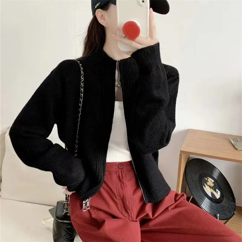 XIEYINSHE Autumn and winter new knitted jacket Korean lazy style simple solid color short slim zipper versatile sweater cardigan women