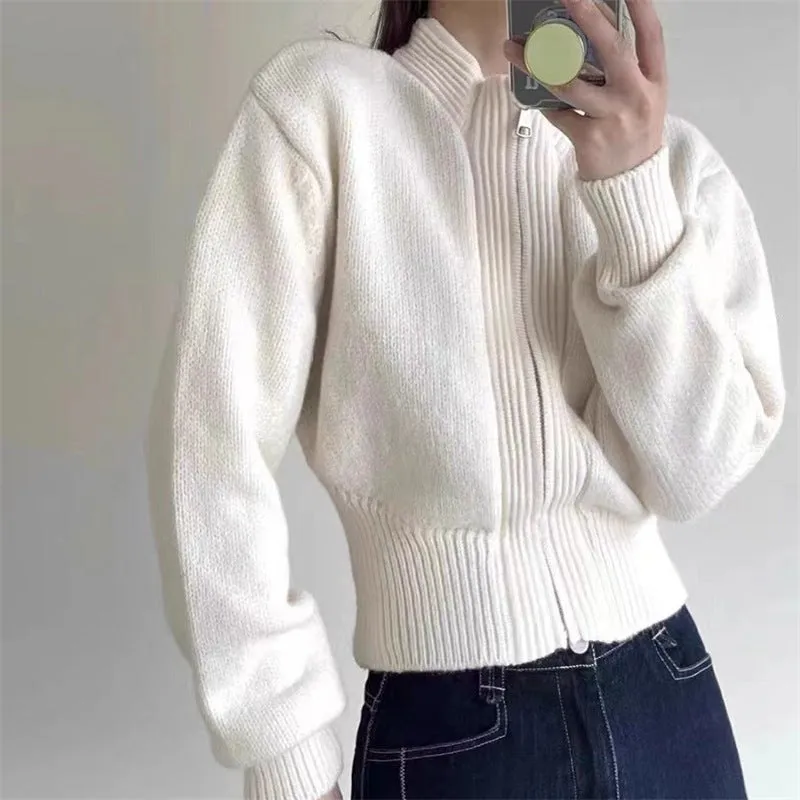 XIEYINSHE Autumn and winter new knitted jacket Korean lazy style simple solid color short slim zipper versatile sweater cardigan women